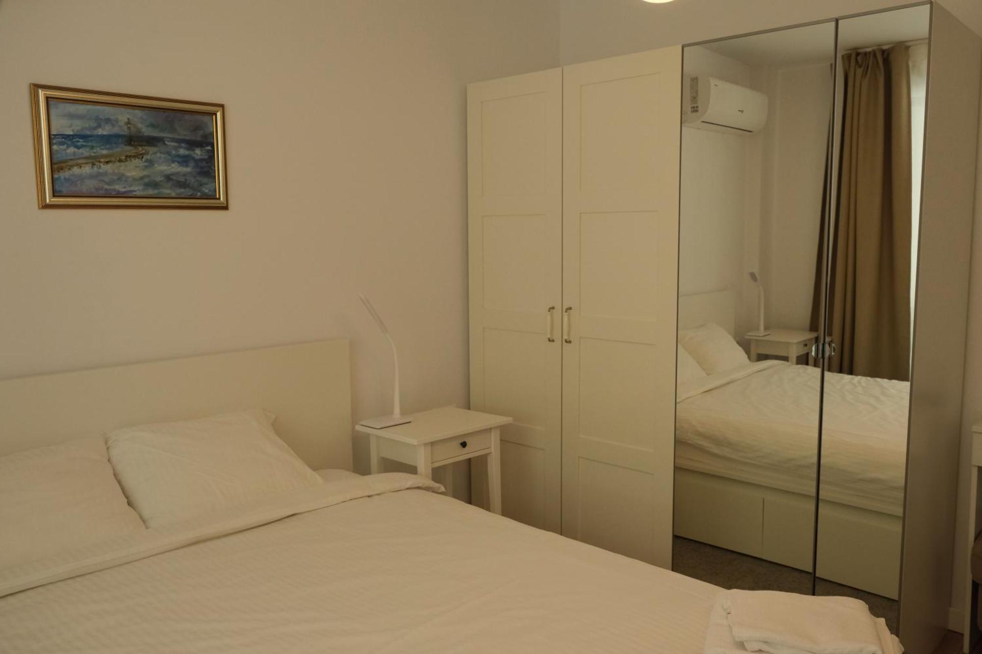 Bucharest Booking Apartments-Self Check-In Eksteriør bilde